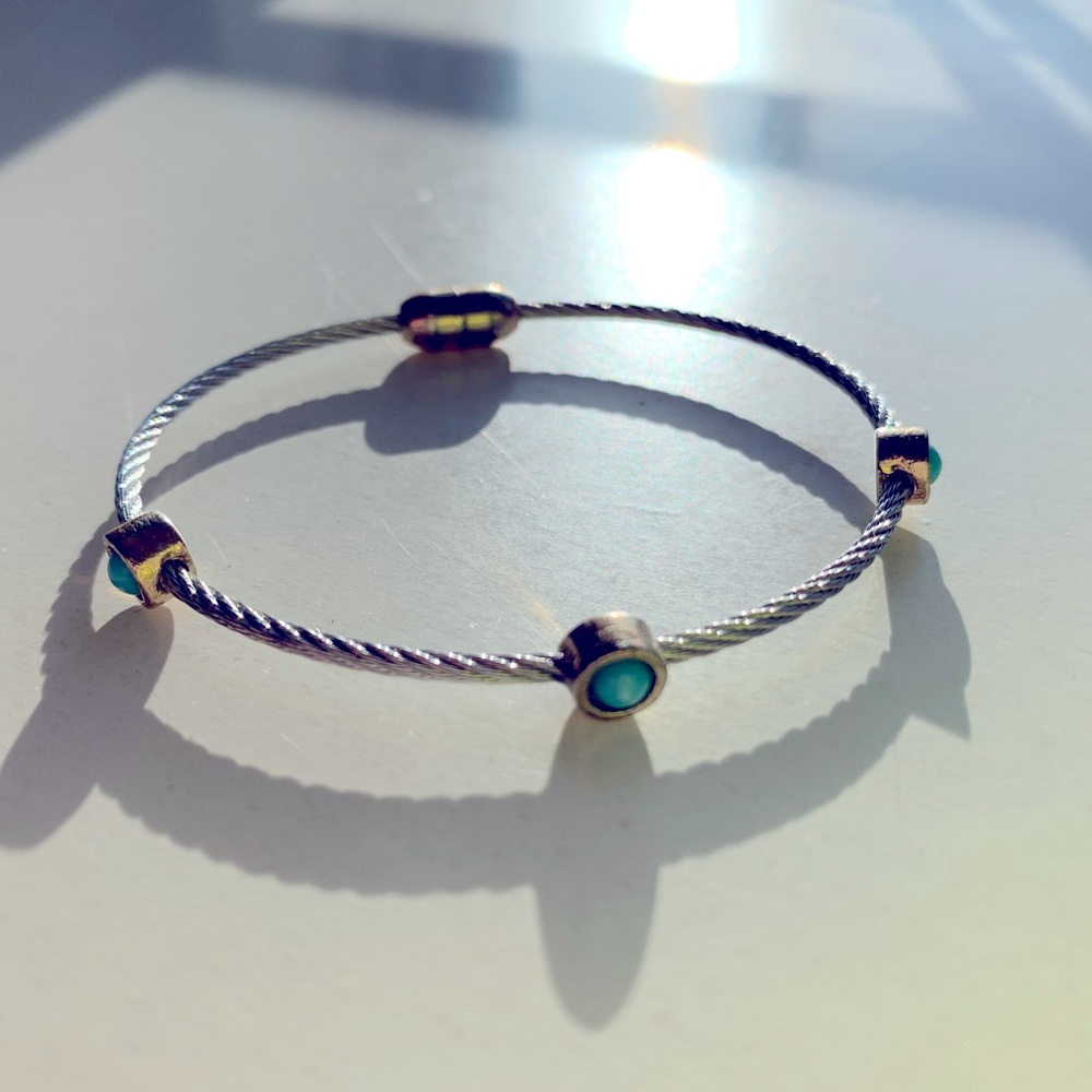 Simple Sterling silver and turquoise bracelet